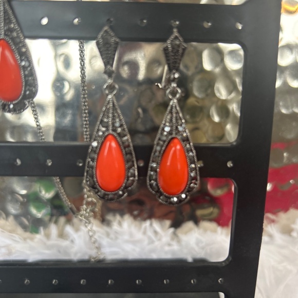 Coral ring,necklace and ring set - Picture 2 of 4